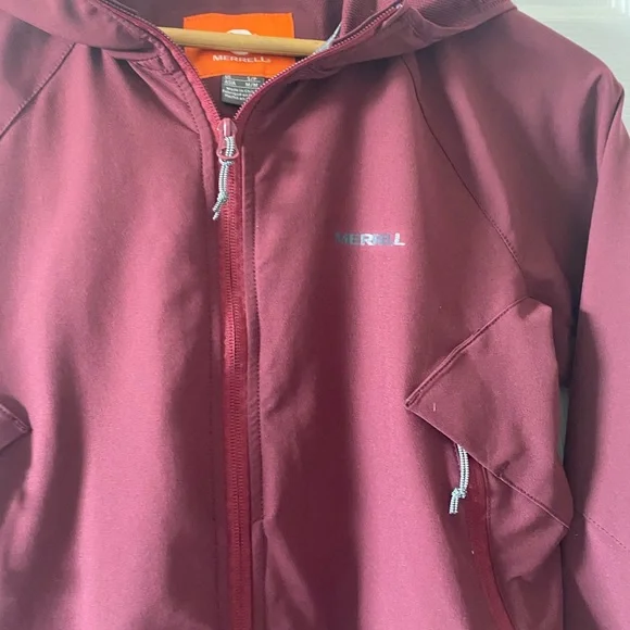 Merrell Maroon Lightweight Select Shield Jacket - Picture 4 of 11